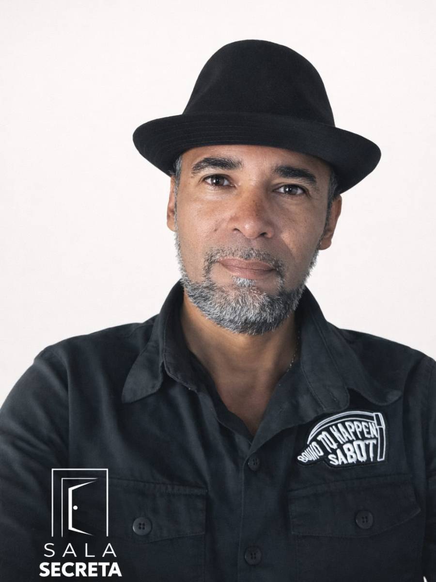 MW Rapper lança videoclipe e concede entrevista a TV Tribuna afiliada da Rede Globo na Baixada&nbsp;Santista